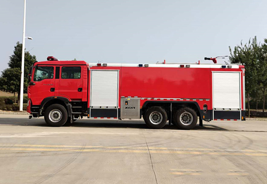國六16噸豪沃TX7泡沫消防車