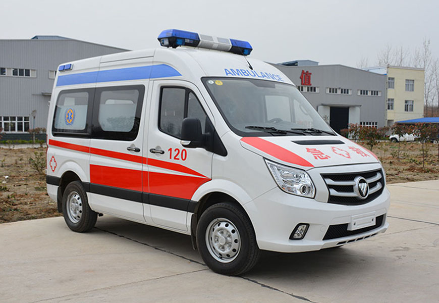 國六福田圖雅諾救護車(短軸)